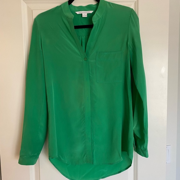 Diane vonFurstenburg silk blouse - Picture 2 of 8